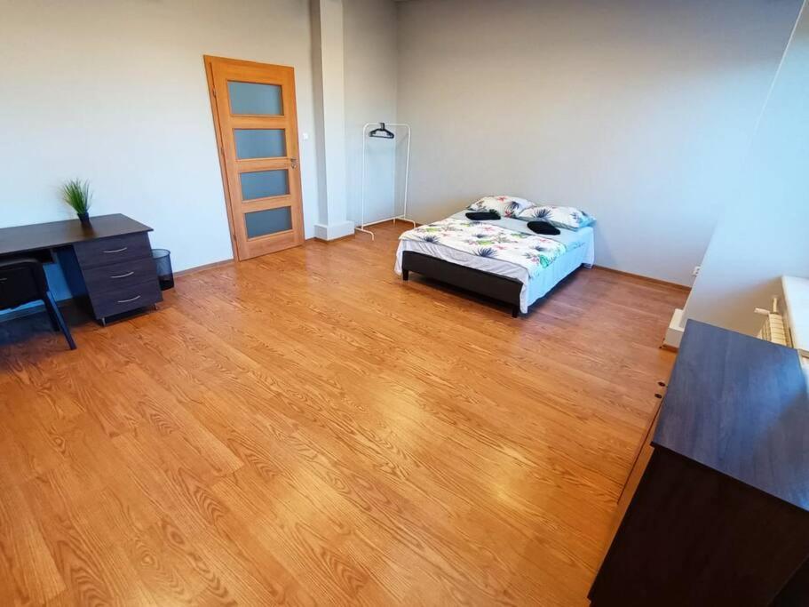 Fantastic Zg - S4 Pokoj 204 Зелёна-Гура Экстерьер фото